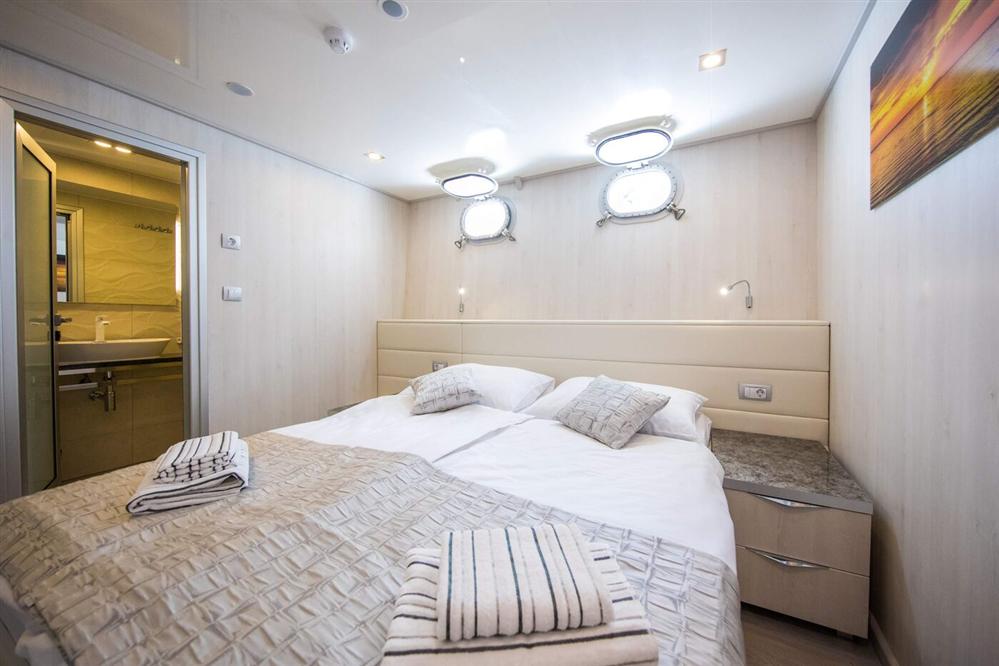 Sum-Cabins-Standard-13