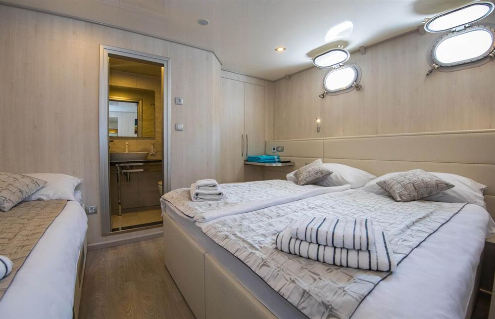 Sum-Cabins-Standard-23