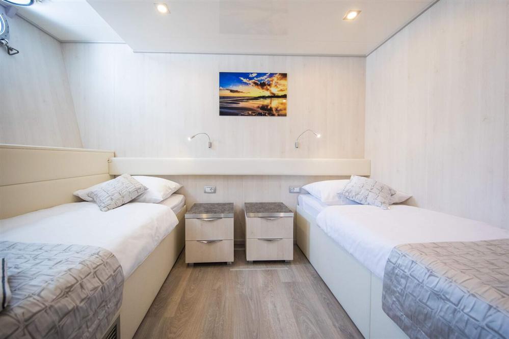 Sum-Cabins-Standard-27