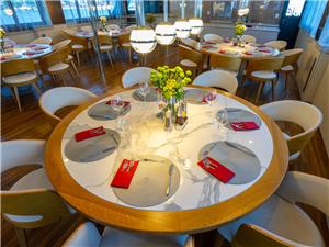 Sum-Restaurant-Lobby-4