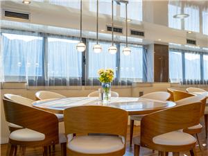 Sum-Restaurant-Lobby-8