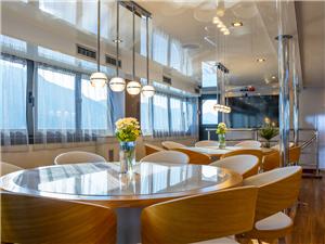 Sum-Restaurant-Lobby-9