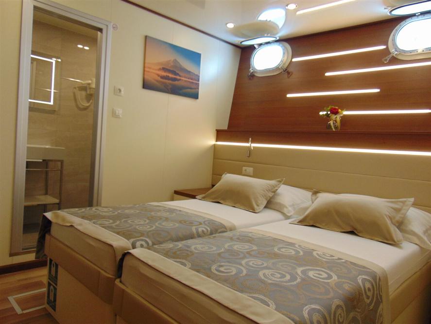 SanS-Cabins-Standard-19