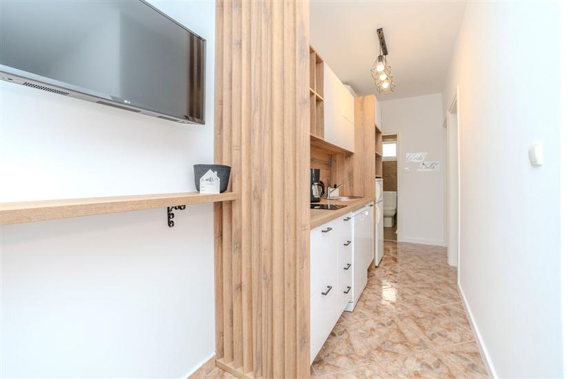 Apartment A1, for 5 persons