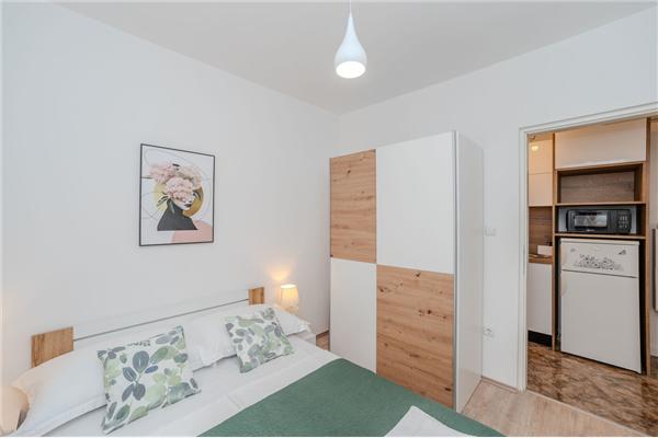 Apartment A1, for 5 persons