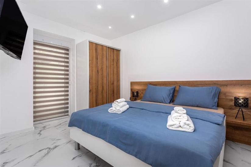 House K1, for 5 persons