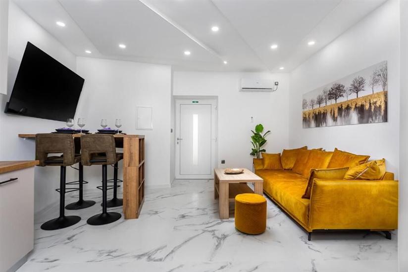 House K1, for 5 persons