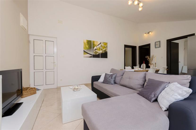 Apartment A2, for 4 persons