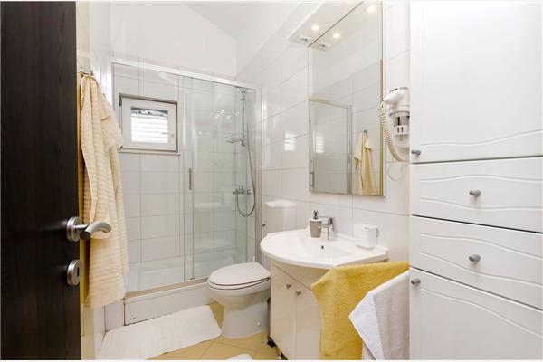 Apartment A2, for 4 persons