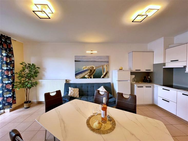Apartment A1, for 5 persons