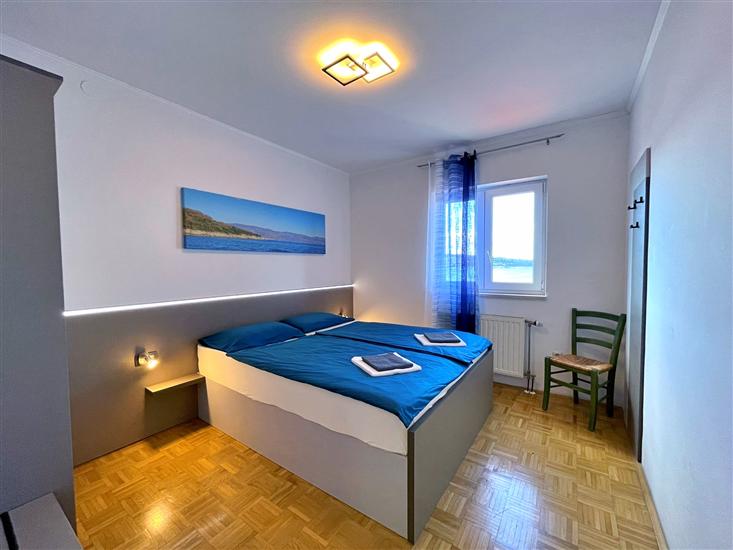 Apartment A1, for 5 persons