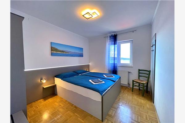 Apartment A1, for 5 persons