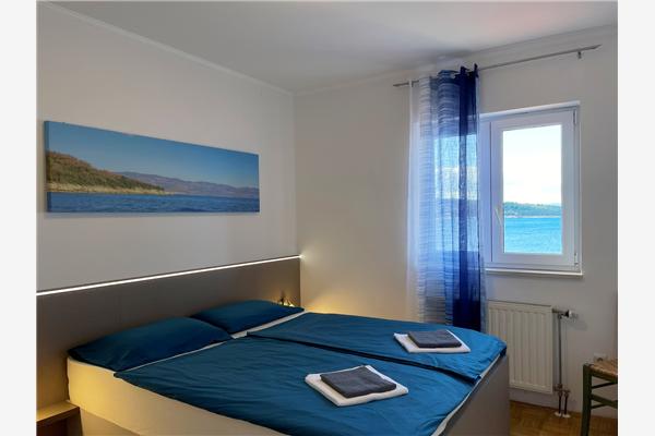 Apartment A1, for 5 persons