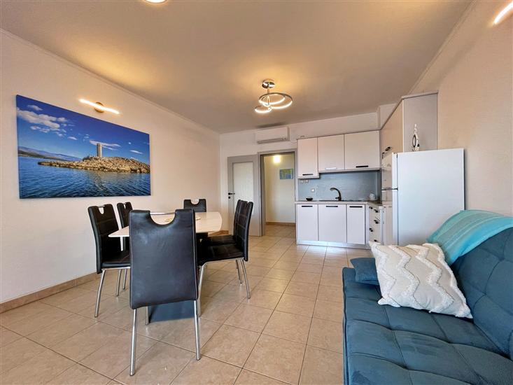 Apartment A2, for 4 persons