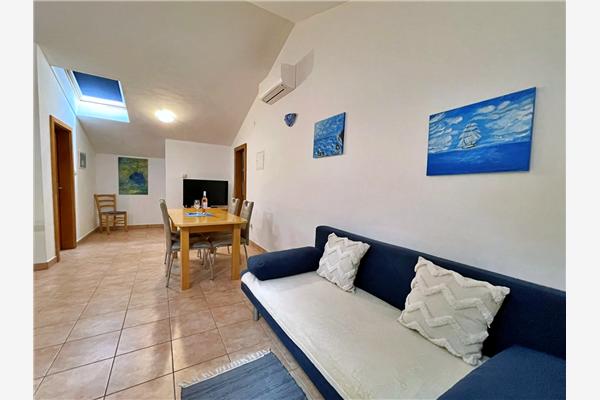 Apartment A4, for 4 persons