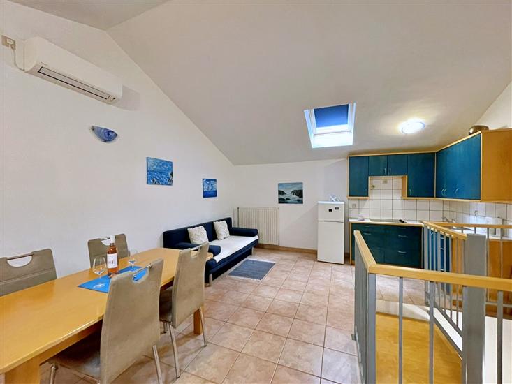 Apartment A4, for 4 persons