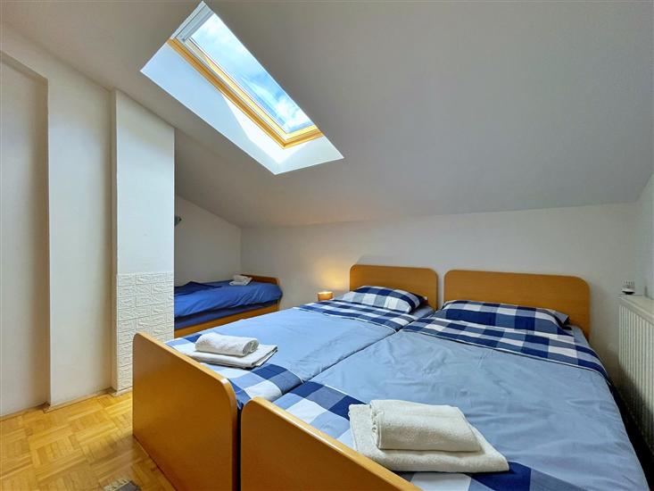 Apartment A4, for 4 persons