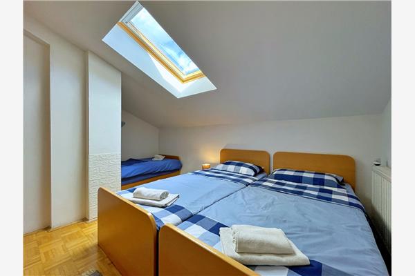 Apartment A4, for 4 persons