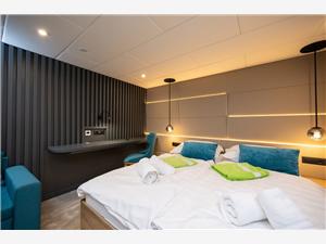 MM2-Cabins-Standard-17