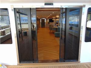 MM2-Restaurant-Lobby-2