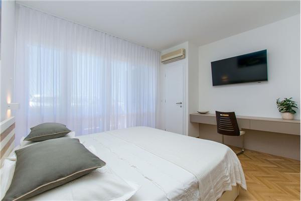 Apartment A1, for 7 persons