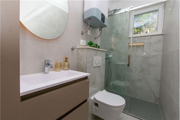 Apartment A1, for 7 persons