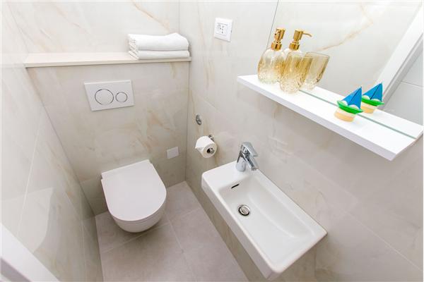 Apartment A1, for 7 persons