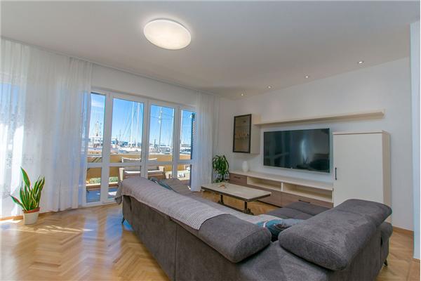 Apartment A1, for 7 persons