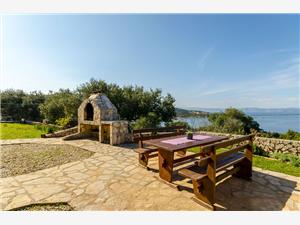 Appartamenti Mrvelj Gdinj - isola di Hvar, Casa isolata, Dimensioni 45,00 m2