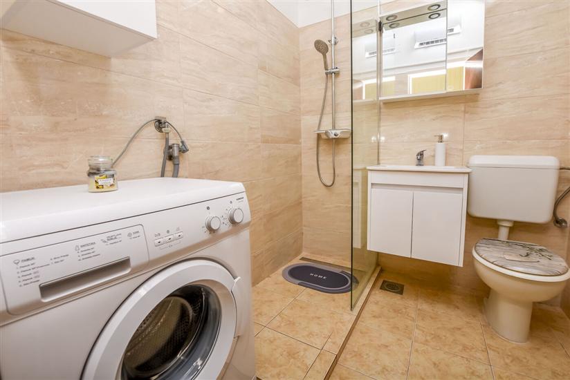 Apartment A2, for 4 persons