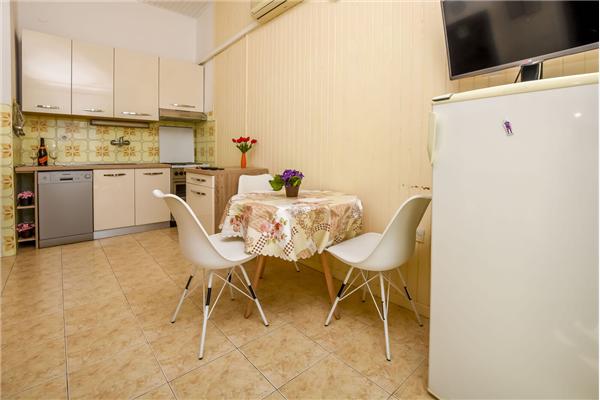 Apartment A3, for 3 persons