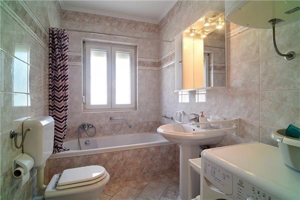 Apartment A2, for 4 persons