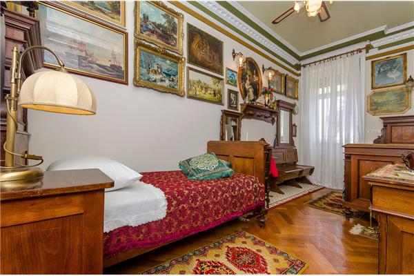 Apartment A1, for 8 persons