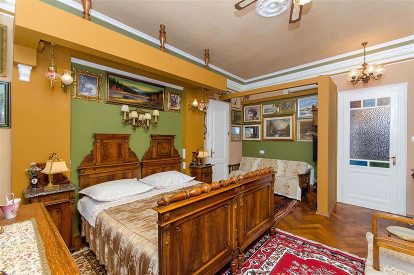 Apartment A1, for 8 persons