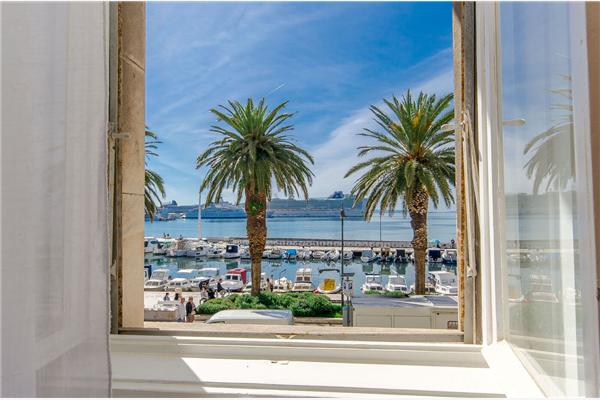 Apartment A1, for 8 persons