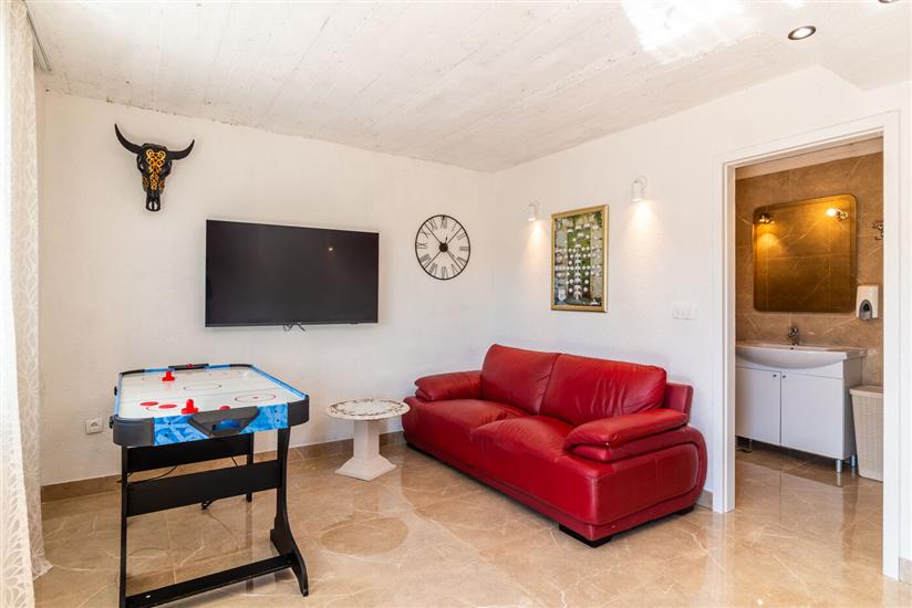 House K1, for 5 persons