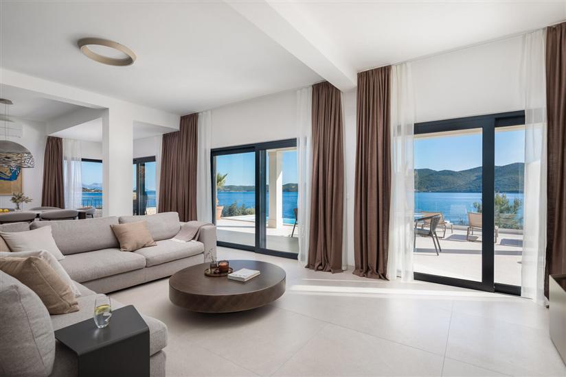 House K1, for 10 persons