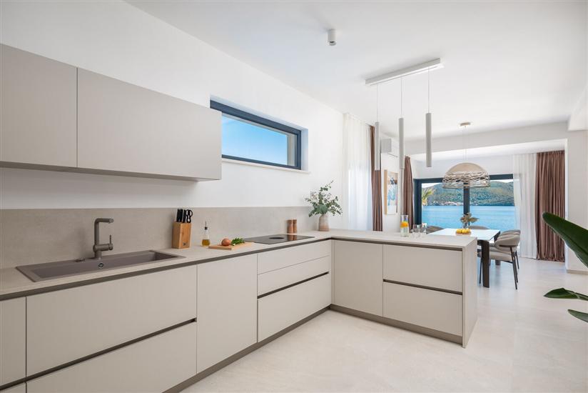 House K1, for 10 persons