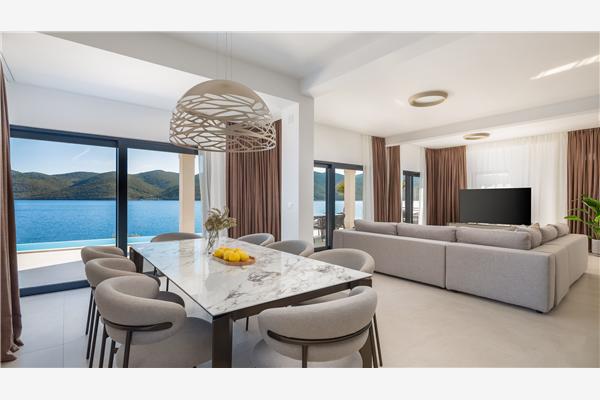 House K1, for 10 persons