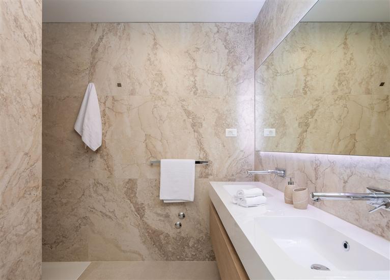 House K1, for 10 persons