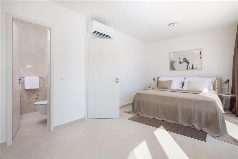 House K1, for 10 persons