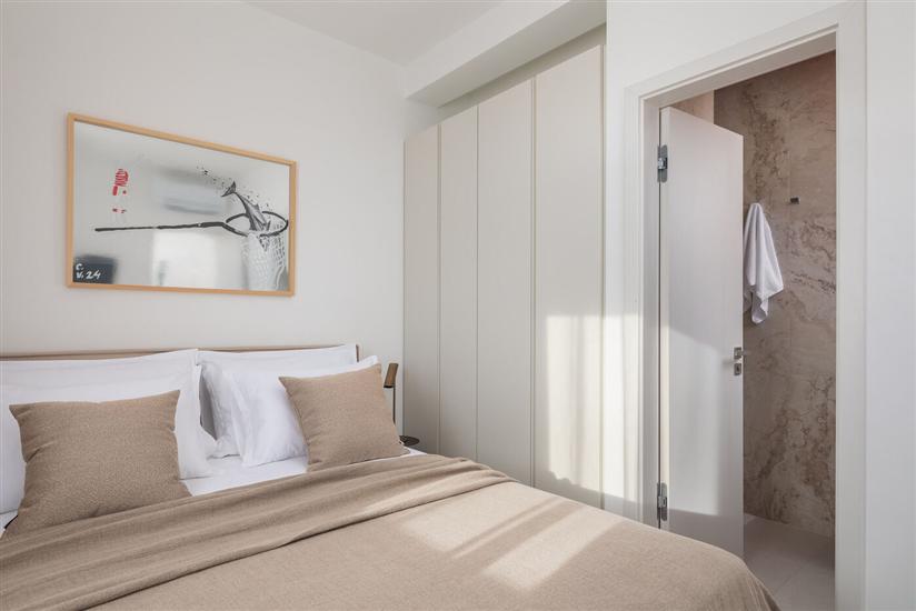 House K1, for 10 persons