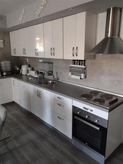 Apartment A1, for 6 persons