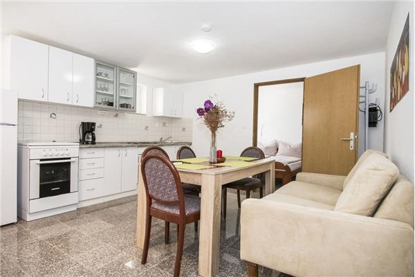 Apartment A1, for 4 persons