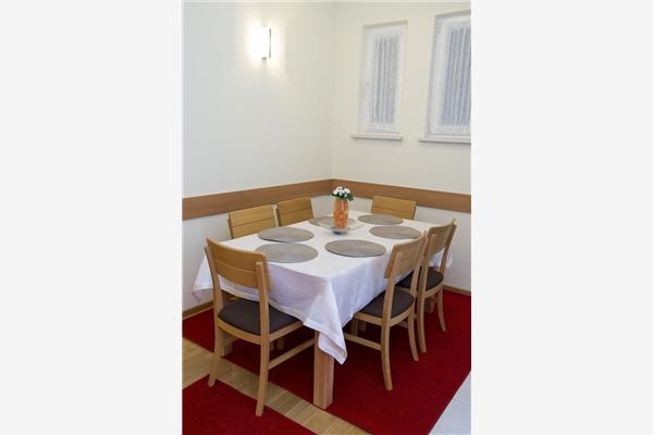 Lägenhet A1, för 6 personer