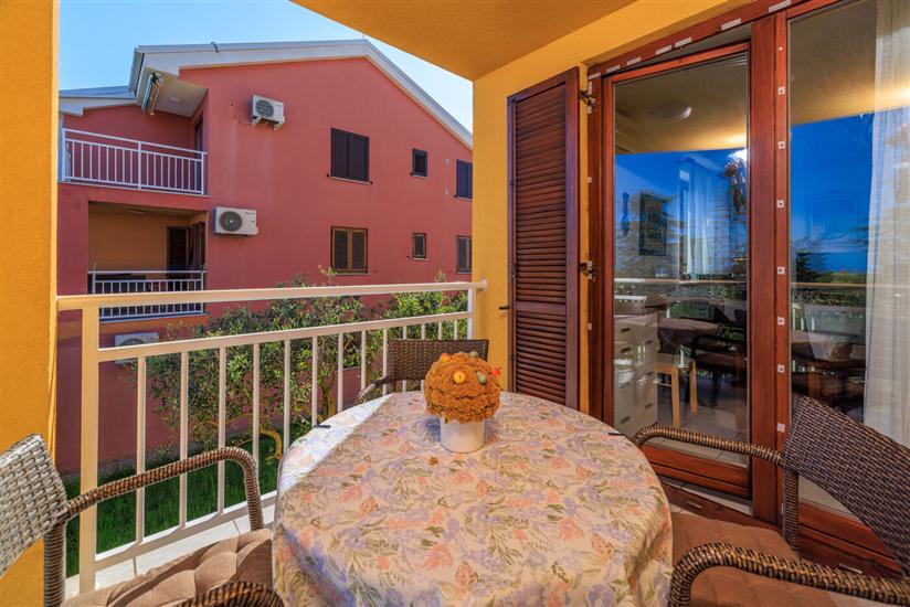 Apartment A1, for 4 persons