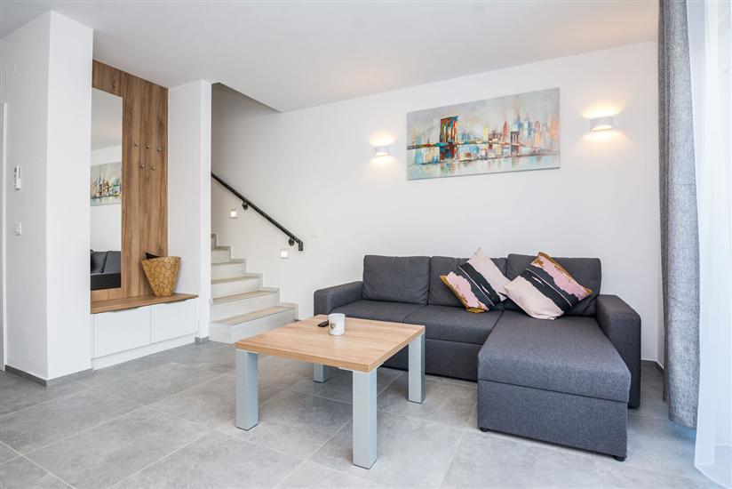 Apartment A1, for 6 persons