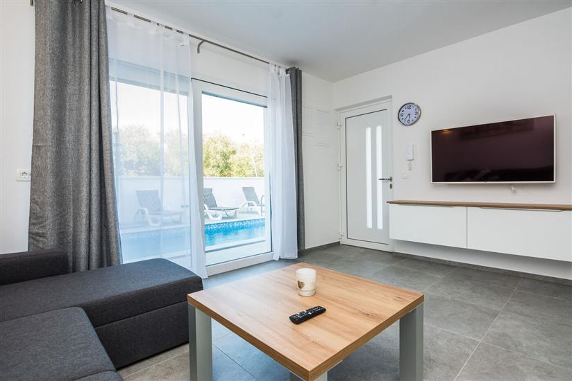 Apartment A1, for 6 persons