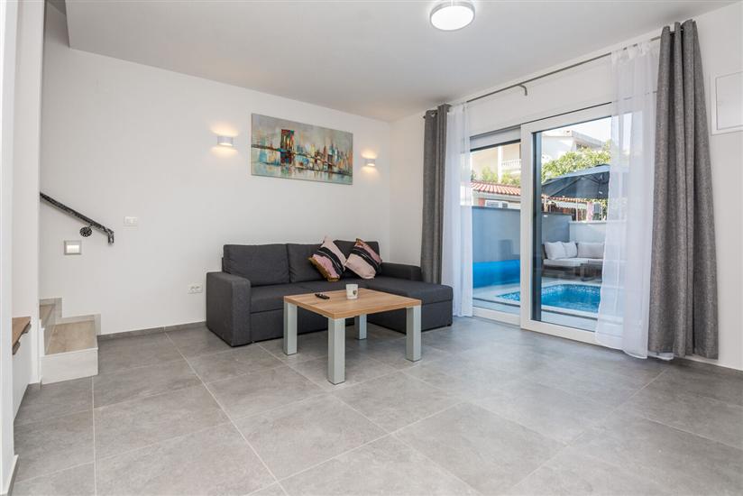 Apartment A1, for 6 persons