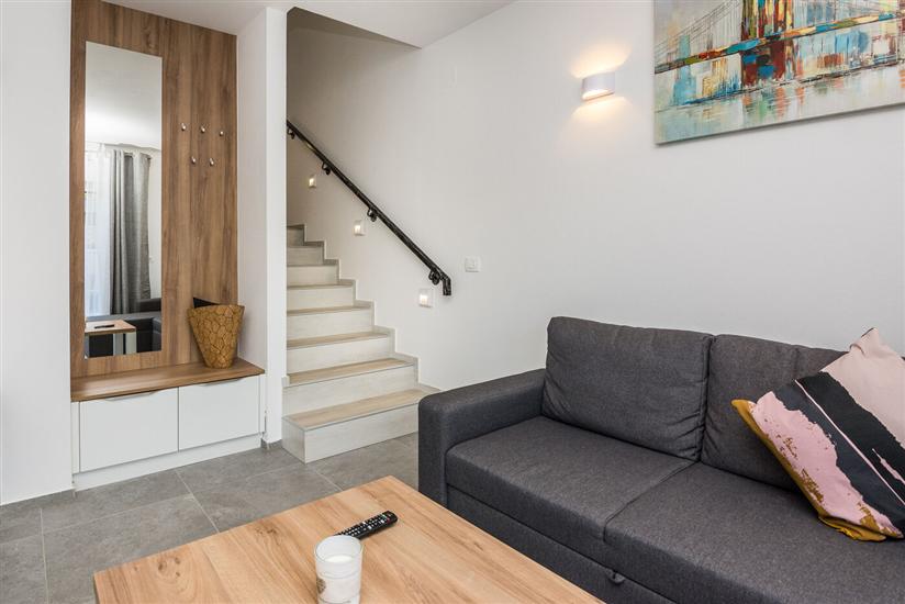 Apartment A1, for 6 persons